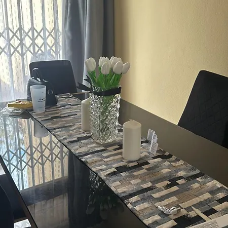 Jessica'S Guesthouse Durban Exterior photo
