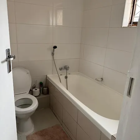 Jessica'S Guesthouse Durban Exterior photo